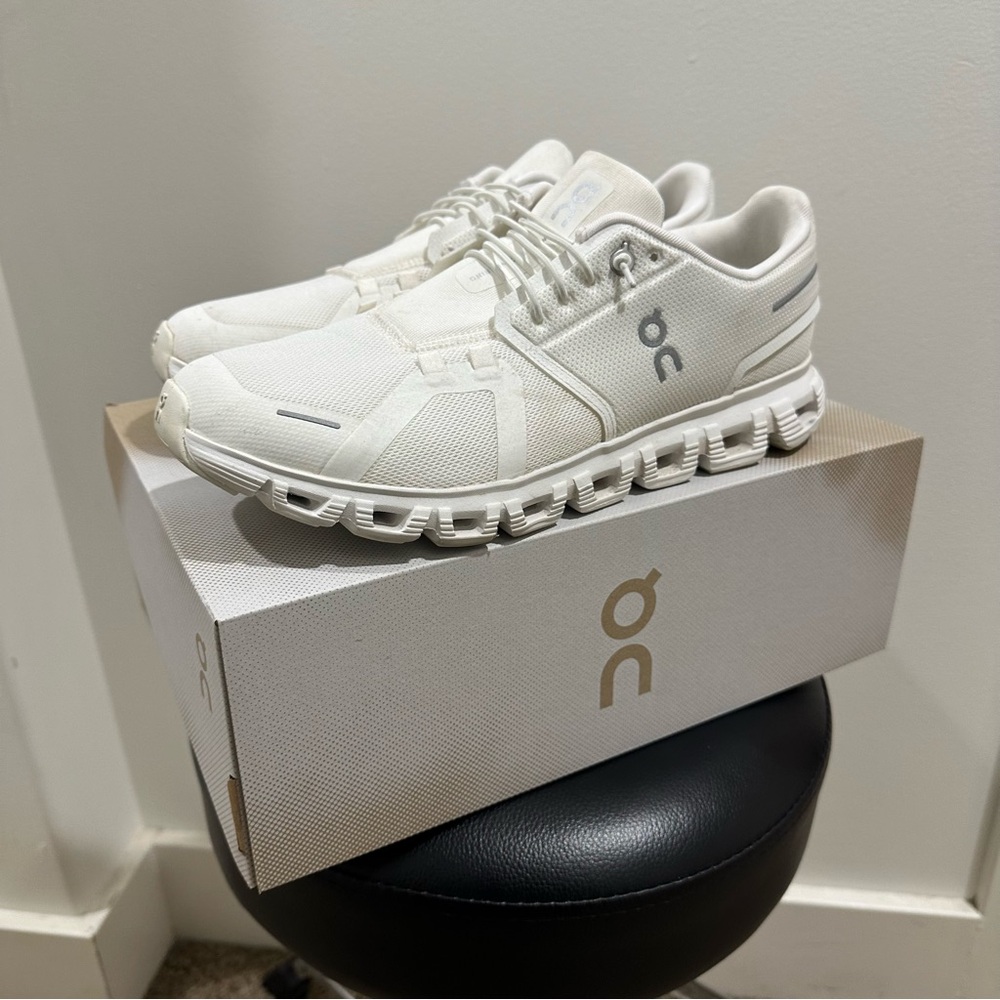 On - Cloud 6 - M9.5